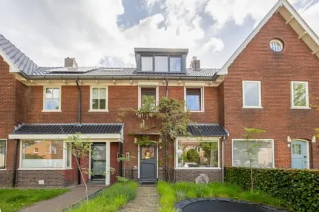 Tussenwoning te koop: Veldstraat 13, St. Anna Nijmegen