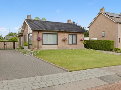 Detached house for sale: Veldstraat 62, Provinciebuurt Deurne
