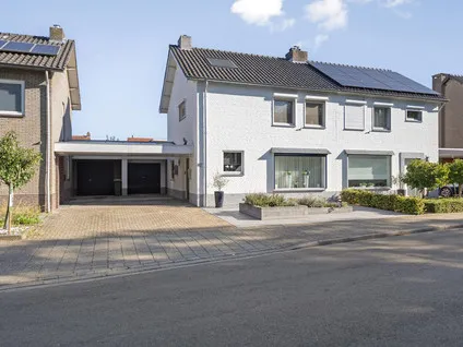 Tussenwoning te koop: Veldstraat 73, Maastricht