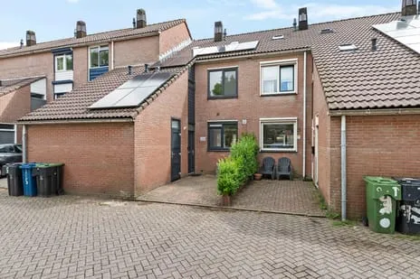 Tussenwoning te koop: Velduilstraat 6, De Horn-Noord Alkmaar
