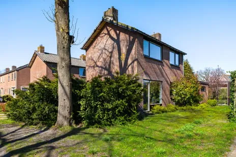 Vrijstaande woning te koop: Veldweg 19, Annen Annen