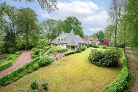 Vrijstaande woning te koop: Veldweg 23, Villapark Hattem