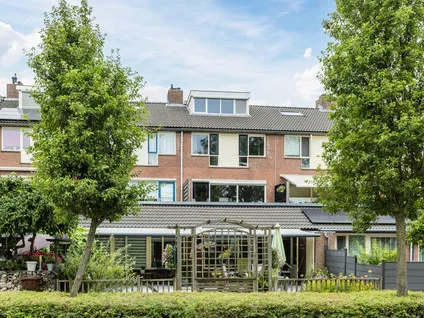 Tussenwoning te koop: Veldzichtlaan 6, Linschoten Linschoten