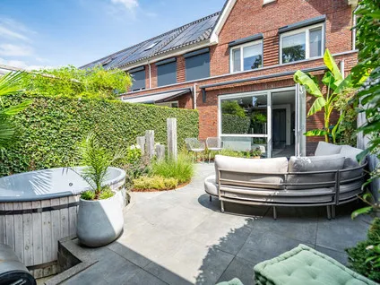 Hoekwoning te koop: Veldzichtstraat 17, Zoeterwoude