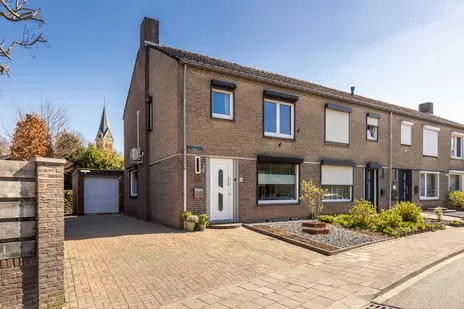 Hoekwoning te koop: Velgraafweg 54, Holtum Holtum