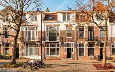 Tussenwoning te koop: Velserstraat 6, Kleverpark-zuid Haarlem