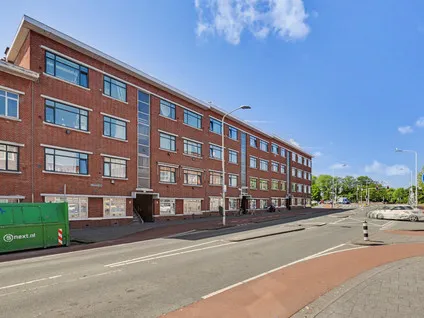 Appartement te koop: Veluweplein 51, Groente- en Fruitmarkt 'S-Gravenhage