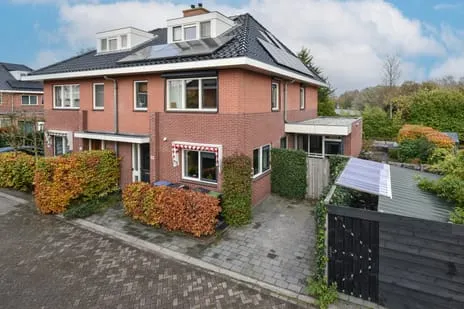 Twee-onder-één-kap te koop: Venenburg 14, Blijkpolder Nederhorst Den Berg