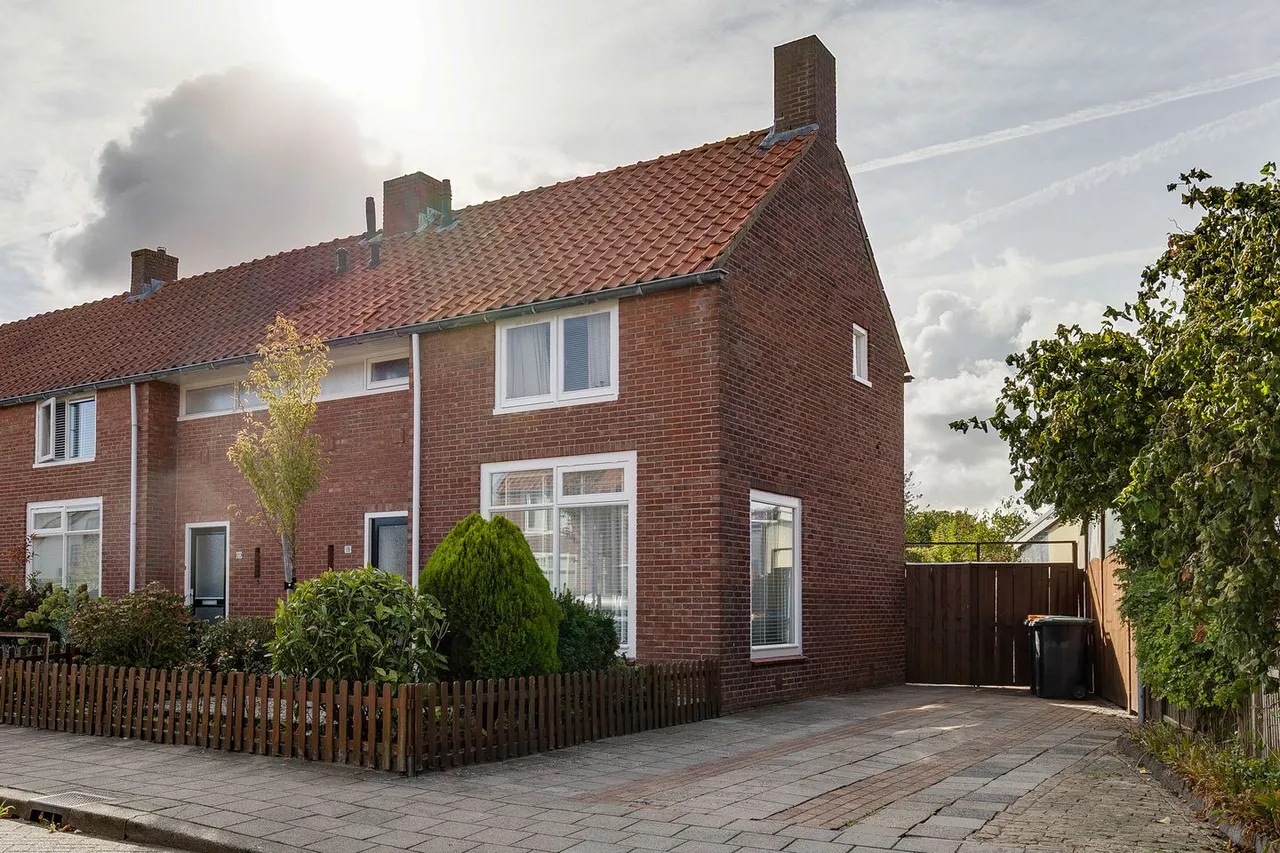 Hoekwoning te koop: Venestraat 18, Winterswijk