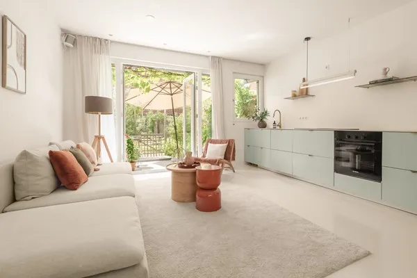 Tussenwoning te koop: Venhuizenstraat 11, Tuindorp Nieuwendam-Oost Amsterdam
