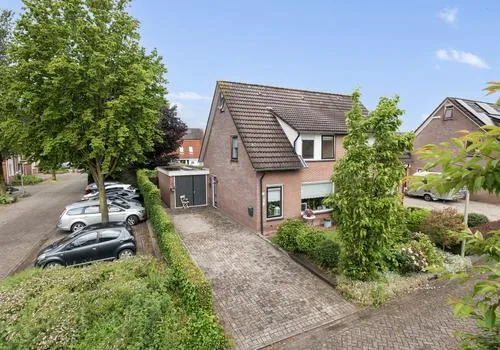 Twee-onder-één-kap te koop: Venkel 1, De Kruidentuin Dronten