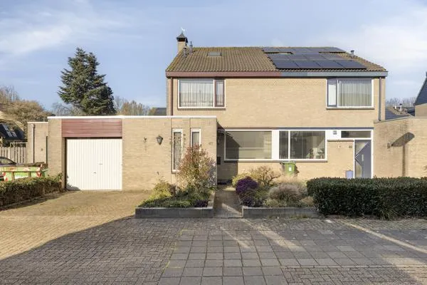 Tussenwoning te koop: Venkelhof 47, Kruidenbuurt Oosterhout