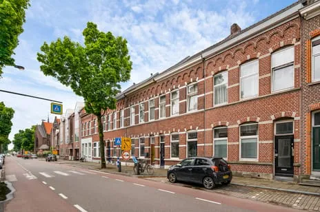 Tussenwoning te koop: Venloseweg 36, Binnenstad Roermond