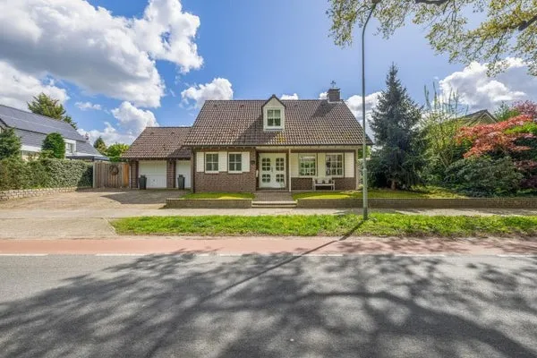 Vrijstaande woning te koop: Venloseweg 37, Grubbenvorst-Centrum Grubbenvorst