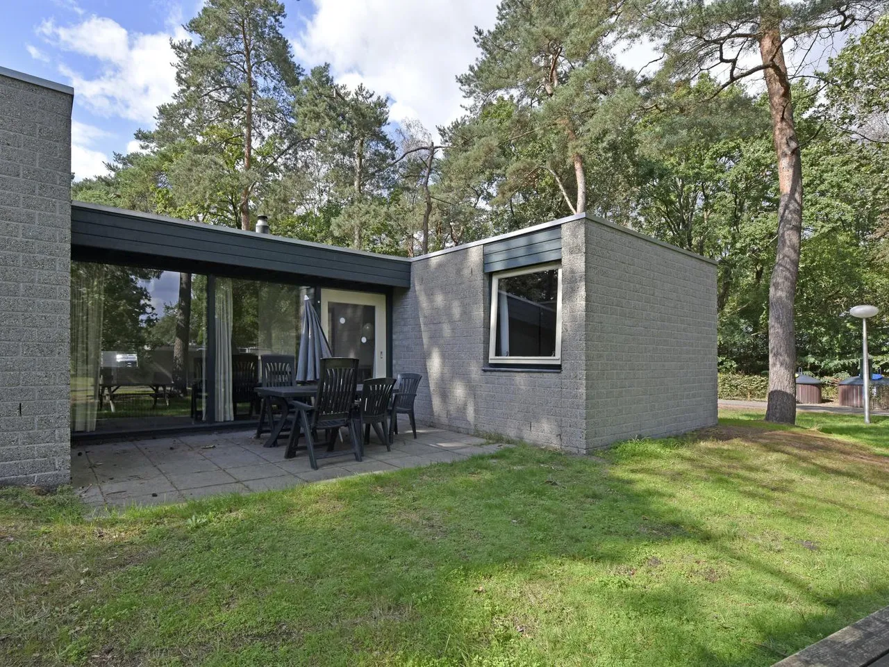 Hoekwoning te koop: Vennenbos 129, Hapert