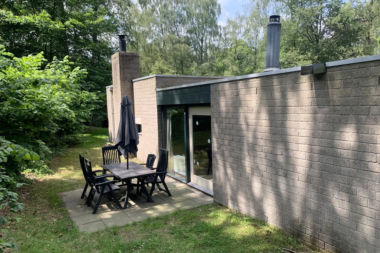 Tussenwoning te koop: Vennenbos 615, Hapert