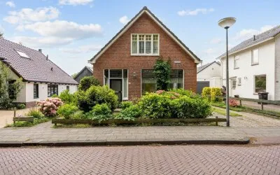 Vrijstaande woning te koop: Vennerstraat 64, Paterswolde Paterswolde