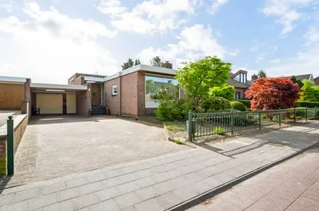 Twee-onder-één-kap te koop: Venrayseweg 56, Molenveld Horst