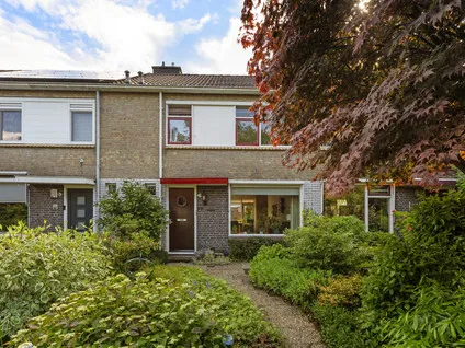 Tussenwoning te koop: Venuslaan 77, Paddepoel-Noord Groningen