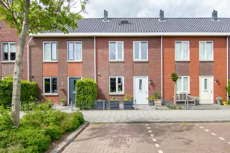 Tussenwoning te koop: Verbeekstraat 6, Hoofddorp Floriande Oost Hoofddorp