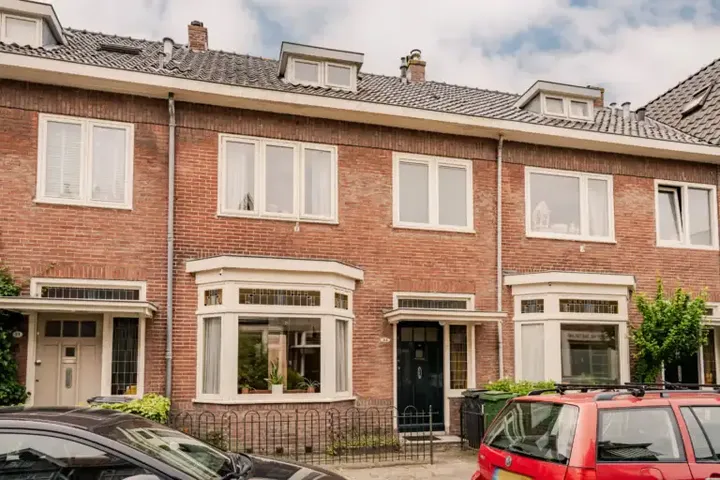 Tussenwoning te koop: Verbindingsweg 33, Bloemendaal Bloemendaal