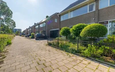 Tussenwoning te koop: Verdeniusstraat 37, De Singels west Drachten