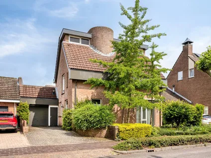 Vrijstaande woning te koop: Verdilaan 5, Schoonstraat Heesch