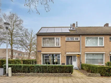 Hoekwoning te koop: Verdiplein 44, Stokhasselt Noord-Oost Tilburg