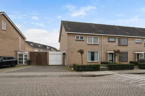 Hoekwoning te koop: Verdistraat 30, Zanddonk Waalwijk