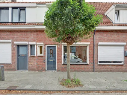 Tussenwoning te koop: Verenigingstraat 6, Afrikaanderbuurt Midden Tilburg