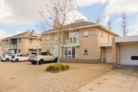 Tussenwoning te koop: Vergulden Wagen 44, Buytenstee Diemen
