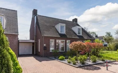 Tussenwoning te koop: Verhoevenstraat 8, Luyksgestel