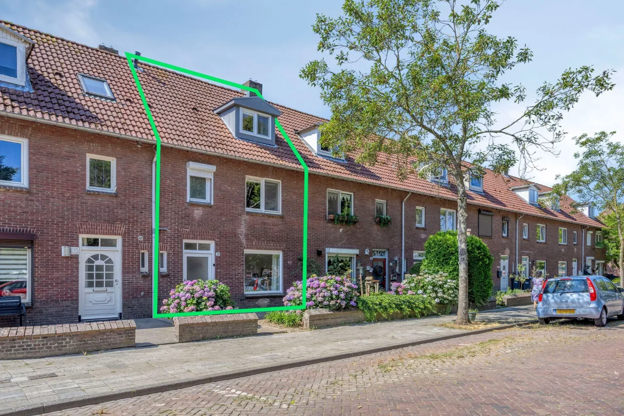 Tussenwoning te koop: Verhulststraat 40, Eindhoven