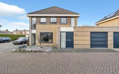Tussenwoning te koop: Verlengde Heischeutstraat 12, Vlashoek Oss