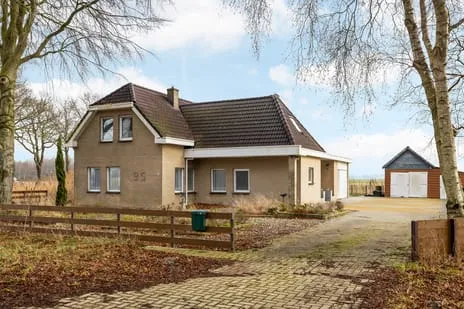 Vrijstaande woning te koop: Verlengde Scholtenskanaal OZ 95, Foxel Emmer-Compascuum
