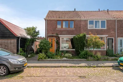 Hoekwoning te koop: Vermeerstraat 31, Zandweerd-Zuid Deventer