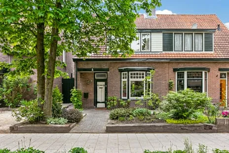 Twee-onder-één-kap te koop: Vermeerstraat 59, Vermeerkwartier-West Amersfoort