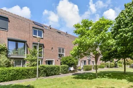 Tussenwoning te koop: Vermeulenlaan 5, Singels 'S-Gravenhage