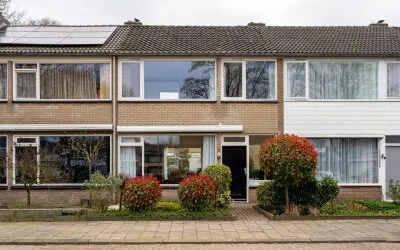 Tussenwoning te koop: Vermiljoenstraat 2, Kleurenbuurt Zuid Tilburg