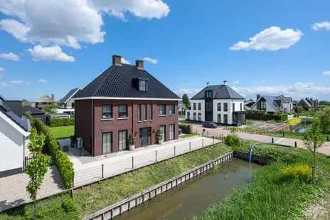 Vrijstaande woning te koop: Versailles 30, Zevenhuizen-Zuid Zevenhuizen (Zh)