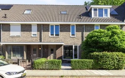Tussenwoning te koop: Versterstraat 40, Schoonveld Vught