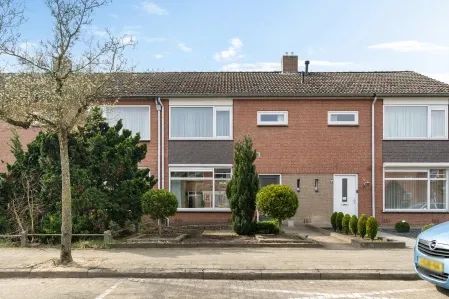 Tussenwoning te koop: Ververstraat 22, Overdinkel kern Overdinkel