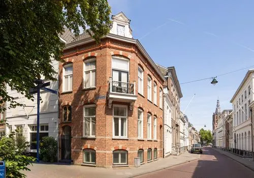 Apartment for sale: Verwersstraat 116, Binnenstad centrum 'S-Hertogenbosch