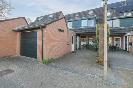 Tussenwoning te koop: Verzetslaan 63, Verzetsbuurt Meppel