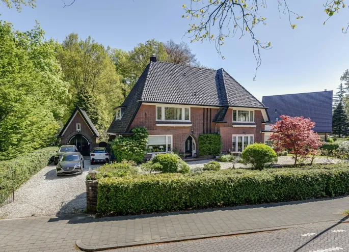 Vrijstaande woning te koop: Verzetsstrijderspark 2, De Parken Apeldoorn