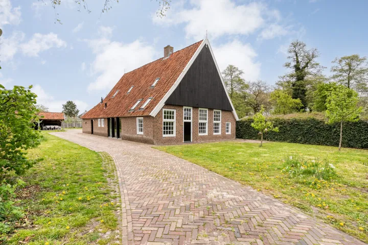 Vrijstaande woning te koop: Verzetstraat 120, Verspreide huizen ten oosten van kanaal Vriezenveen