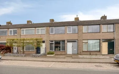 Tussenwoning te koop: Vesaliuslaan 10, Warande-Oost Bergen Op Zoom