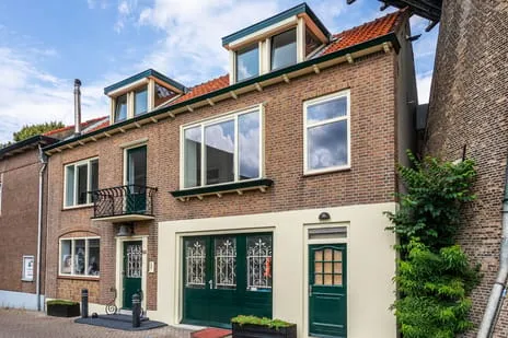 Woning te koop: Vest 63, Raam e.o. Gouda