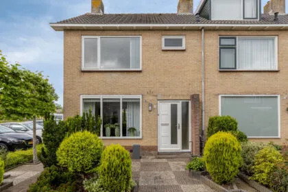 Hoekwoning te koop: Vestalaan 1, Planetenwijk Heerhugowaard