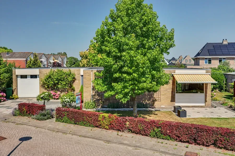 Vrijstaande woning te koop: Vestalaan 2, Rockanje